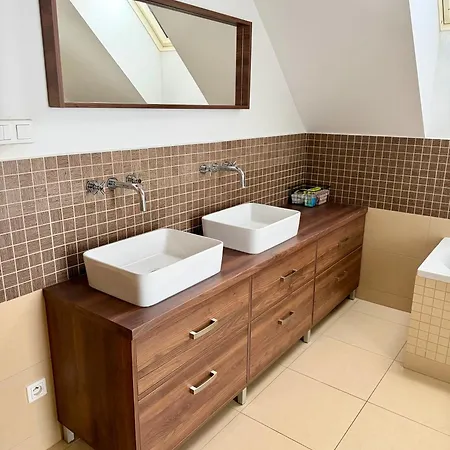 Villa Pod Chocom *